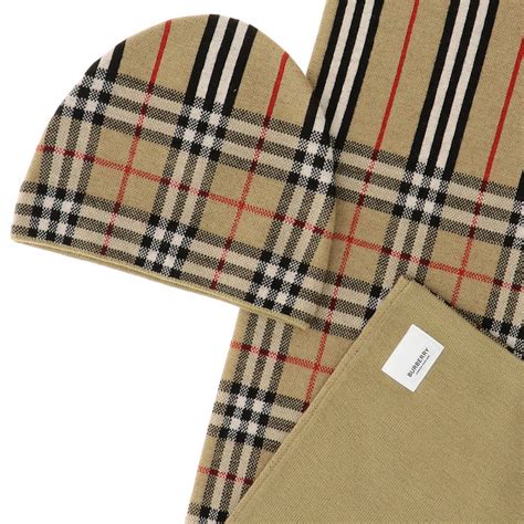 burberry hat and scarf set|is a burberry scarf real.